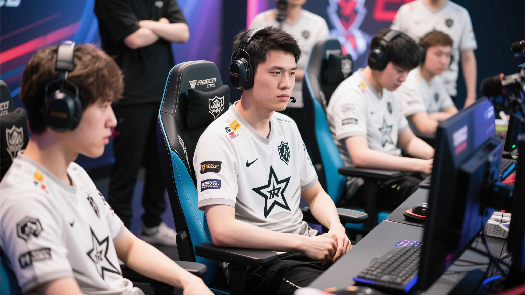 狼队重申:选手管理注重公正原则,追求资源平衡 狼队重申:选手管理注重公正原则,追求资源平衡